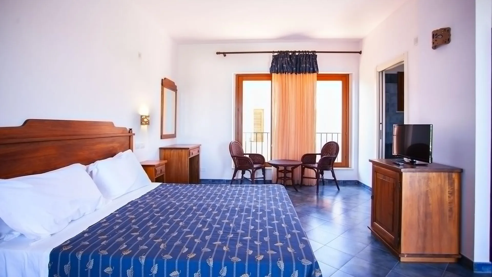 **** Hotel Suvaki Resort Madonna Delle Grazie Italia